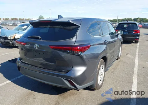 2021 Toyota Highlander L from USA, damaged, VIN 5TDCZRBHXMS068819